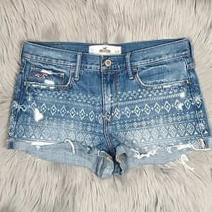 HOLLISTER Bleached distressed Short shorts Size 7/28"